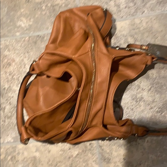 Brown  zippered purse - Picture 7 of 10
